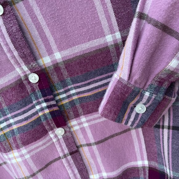Women's GAP Medium Purple Plaid Long Sleeve Button Down Flannel Shirt - Picture 13 of 16